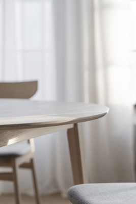 Filippa matbord runt 120 cm vitpigmenterad ek#7