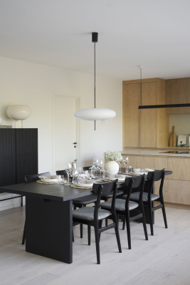 Emmett matbord 240 svart ask#2