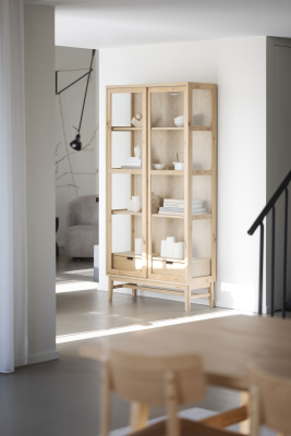 Hazelton vitrinskåp 2D 2L ek#7