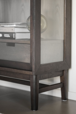 Hazelton vitrinskåp 2D 2L brun ek#9