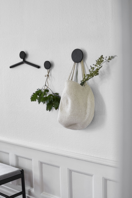 Milford väggknopp Ø12 cm svart ek#2